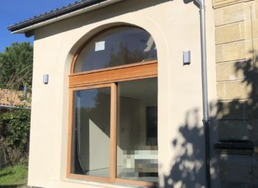 rénovation échoppe façade pierre borderlaise, enduit chaux, hydrogommage, bordeaux
